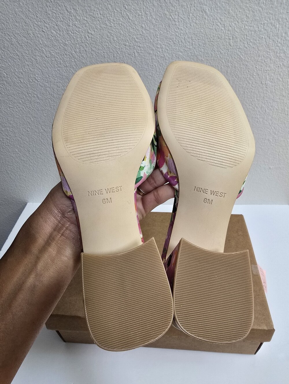 Nine West Gagen Pink Floral Slide - Picture 7 of 10